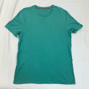Price to sell!! Vintage Tommy Hilfiger Tshirt